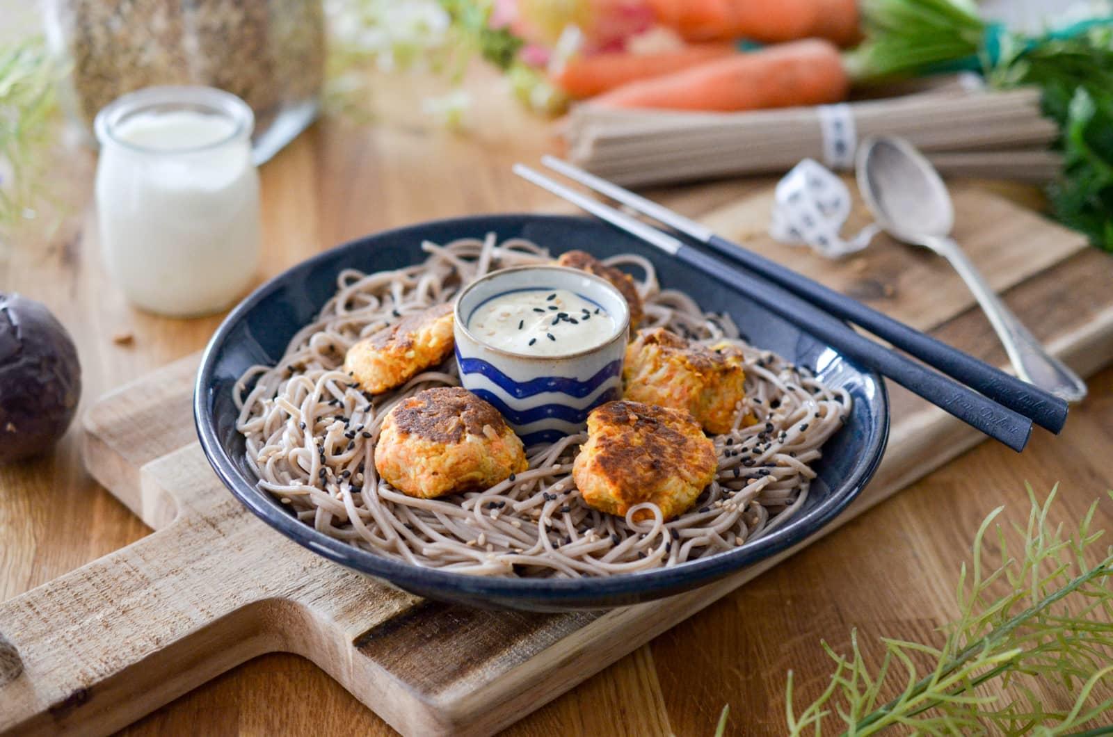 Boulettes de carottes et sauce au yaourt de chèvre Boulettes de carottes et sauce au yaourt de chèvre